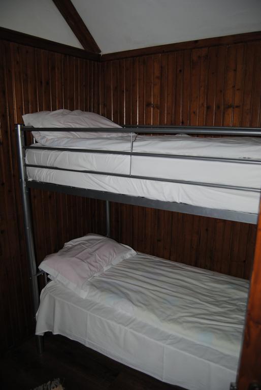 Cornul Vanatorului Bungalows Pitesti Bilik gambar