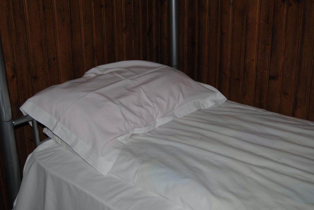 Cornul Vanatorului Bungalows Pitesti Bilik gambar